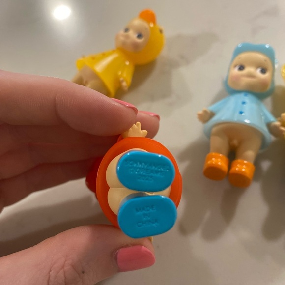 FULL SET - Sonny Angel I Love Rainy Days Series - NWOT - Picture 4 of 8